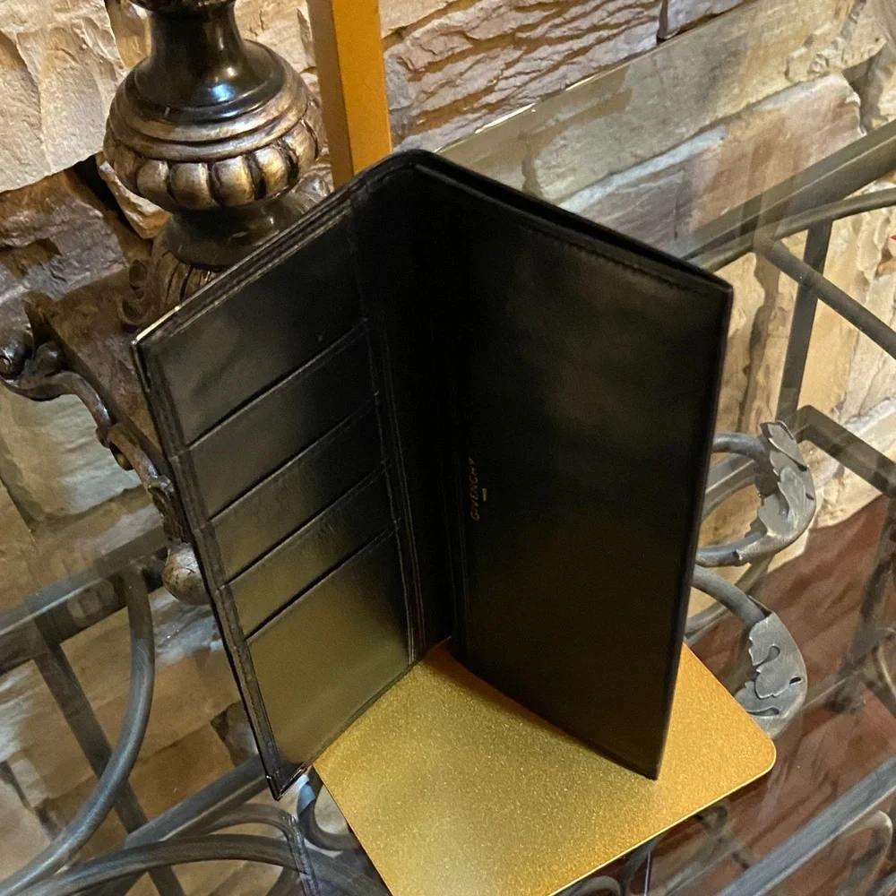 Givenchy Long Black Leather Wallet - Picture 7 of 7
